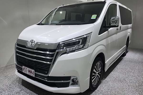 2022 Toyota Granvia GDH303R