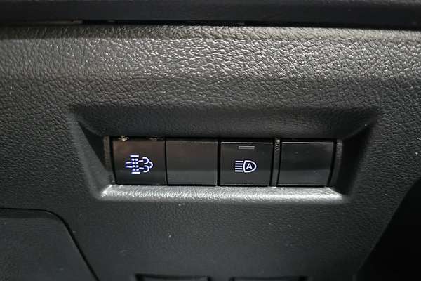 2022 Toyota Granvia GDH303R