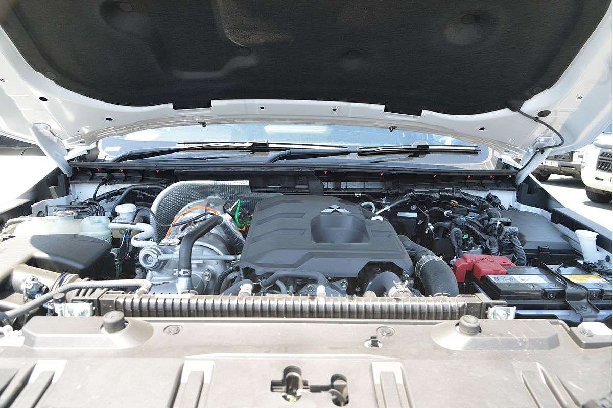 2025 Mitsubishi Triton GSR MV 4X4