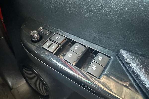 2019 Toyota Hilux Rugged X GUN126R 4X4