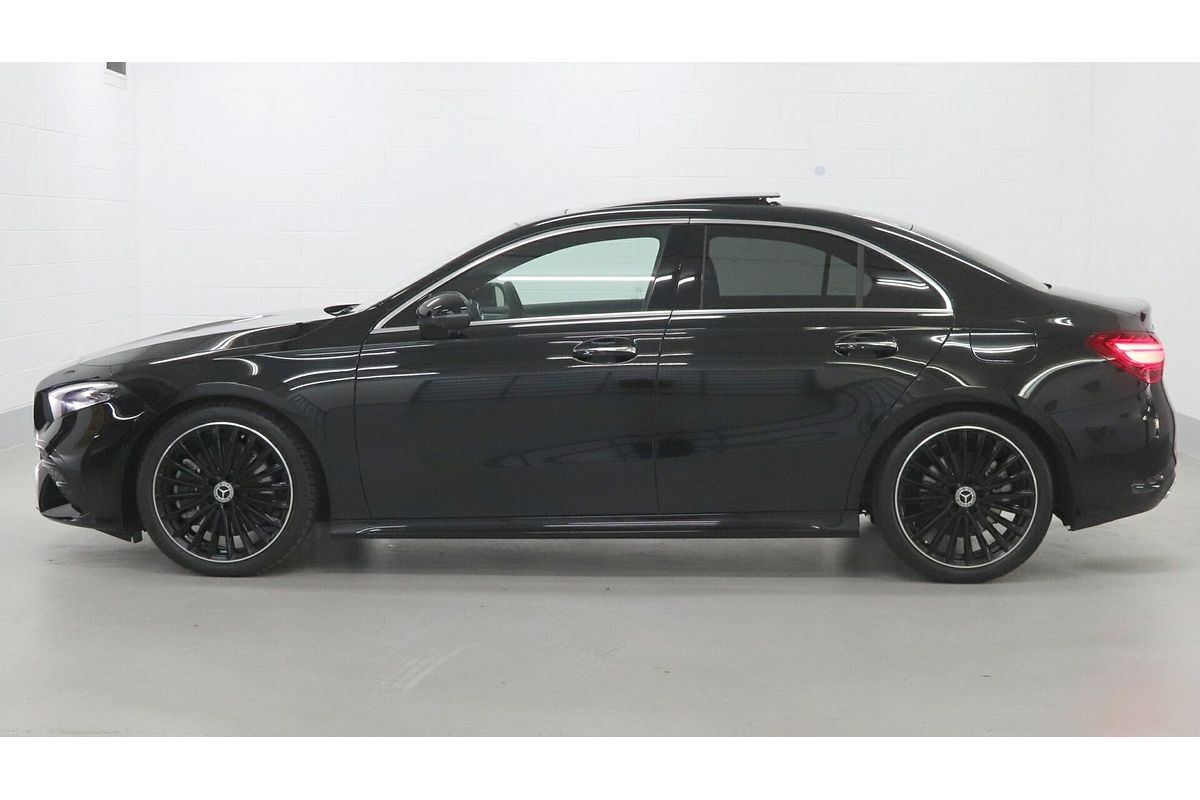 2024 Mercedes-Benz A-Class A250 V177