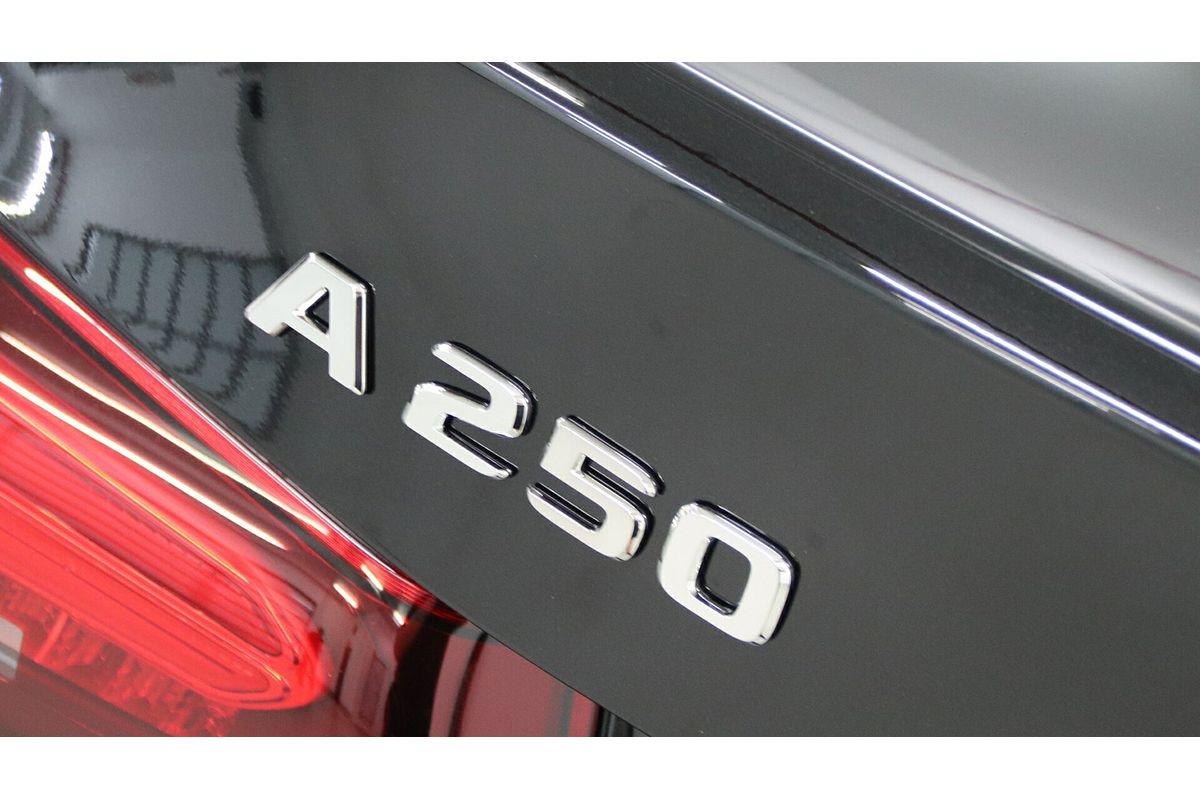 2024 Mercedes-Benz A-Class A250 V177
