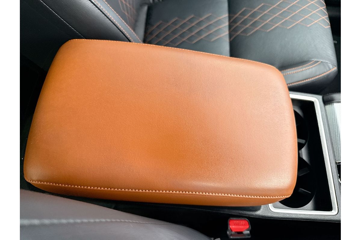 2021 Mitsubishi Outlander Exceed Tourer ZM
