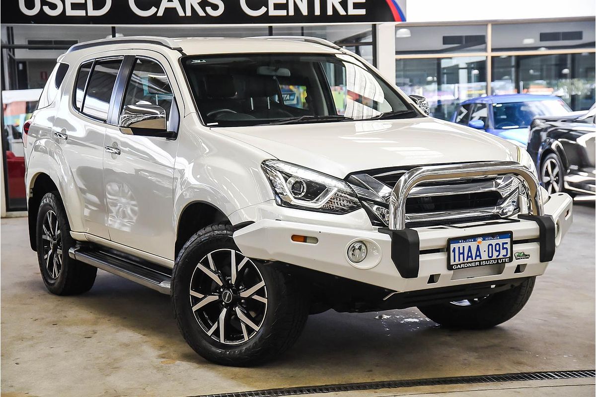 2020 Isuzu MU-X LS-T