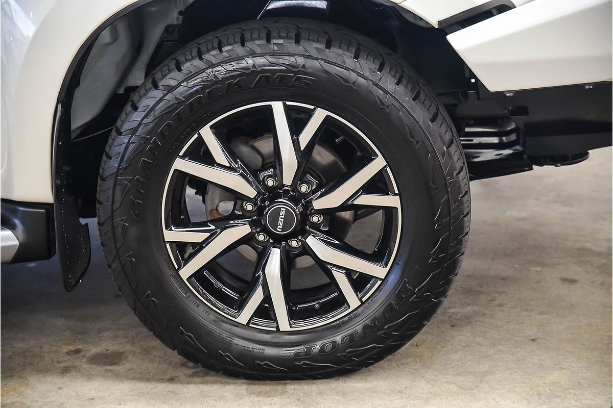 2020 Isuzu MU-X LS-T
