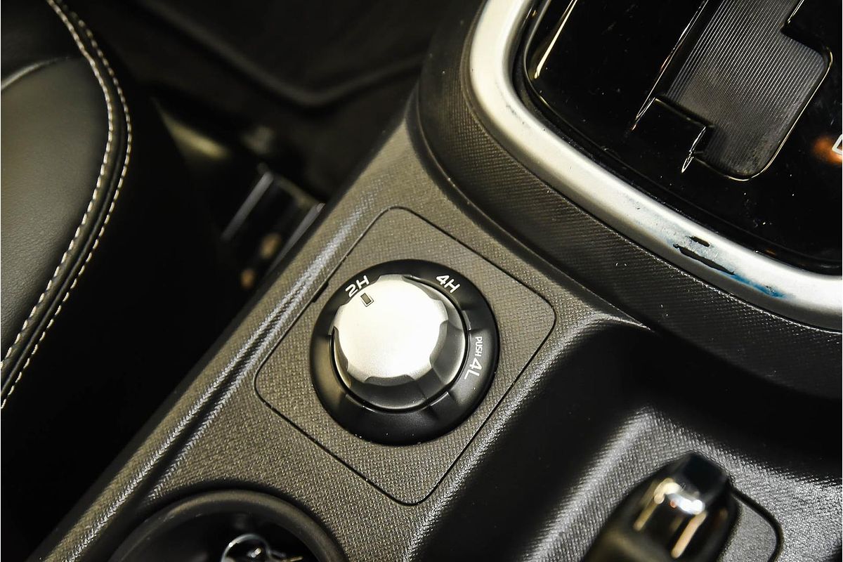 2020 Isuzu MU-X LS-T