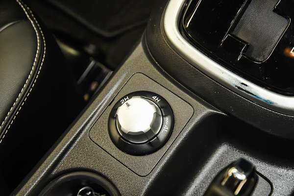 2020 Isuzu MU-X LS-T