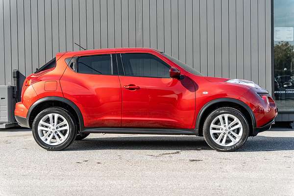 2013 Nissan JUKE ST F15
