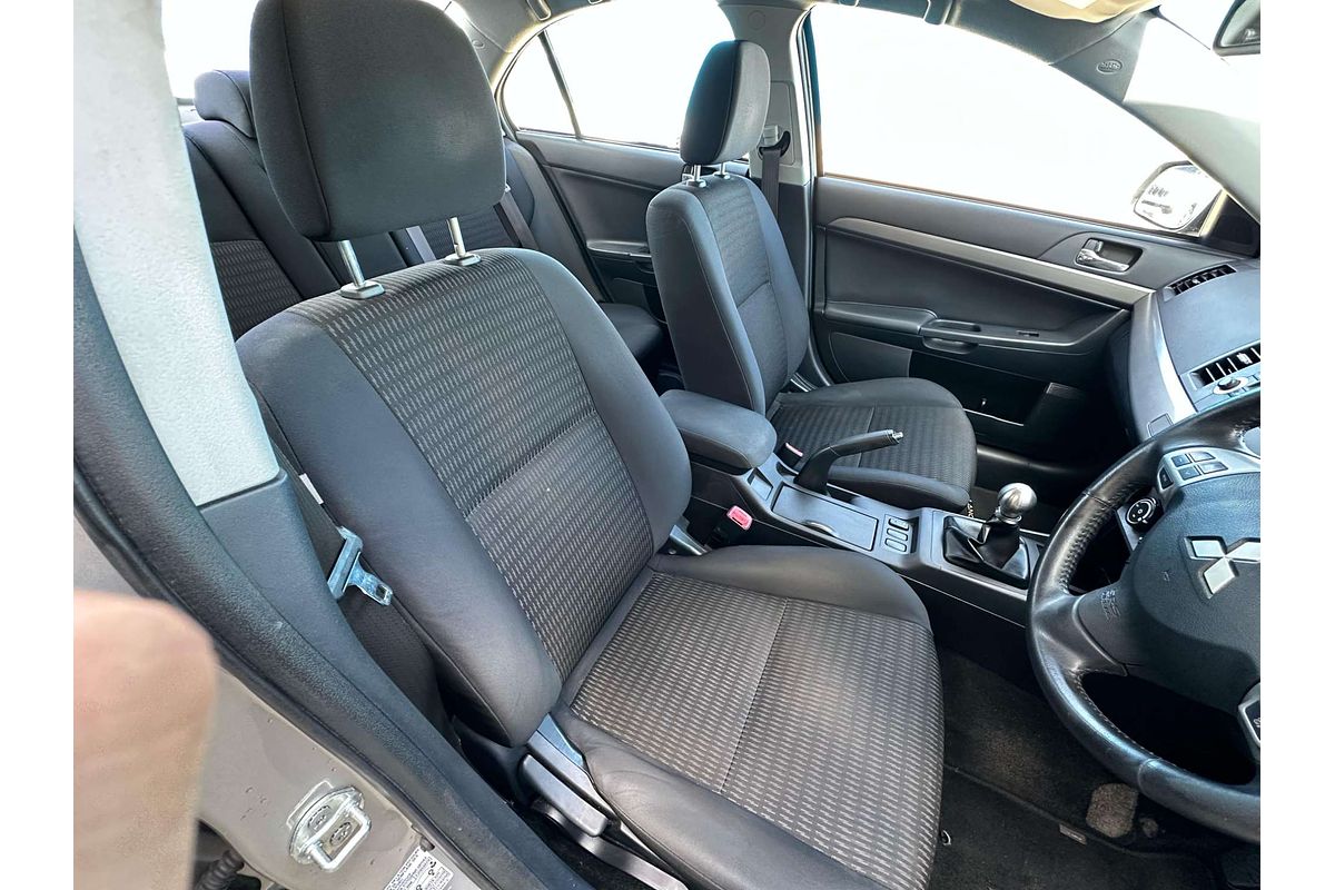 2012 Mitsubishi Lancer ES CJ