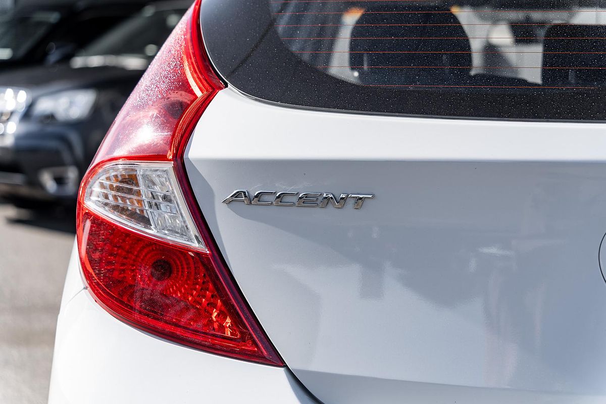 2019 Hyundai Accent Sport RB6