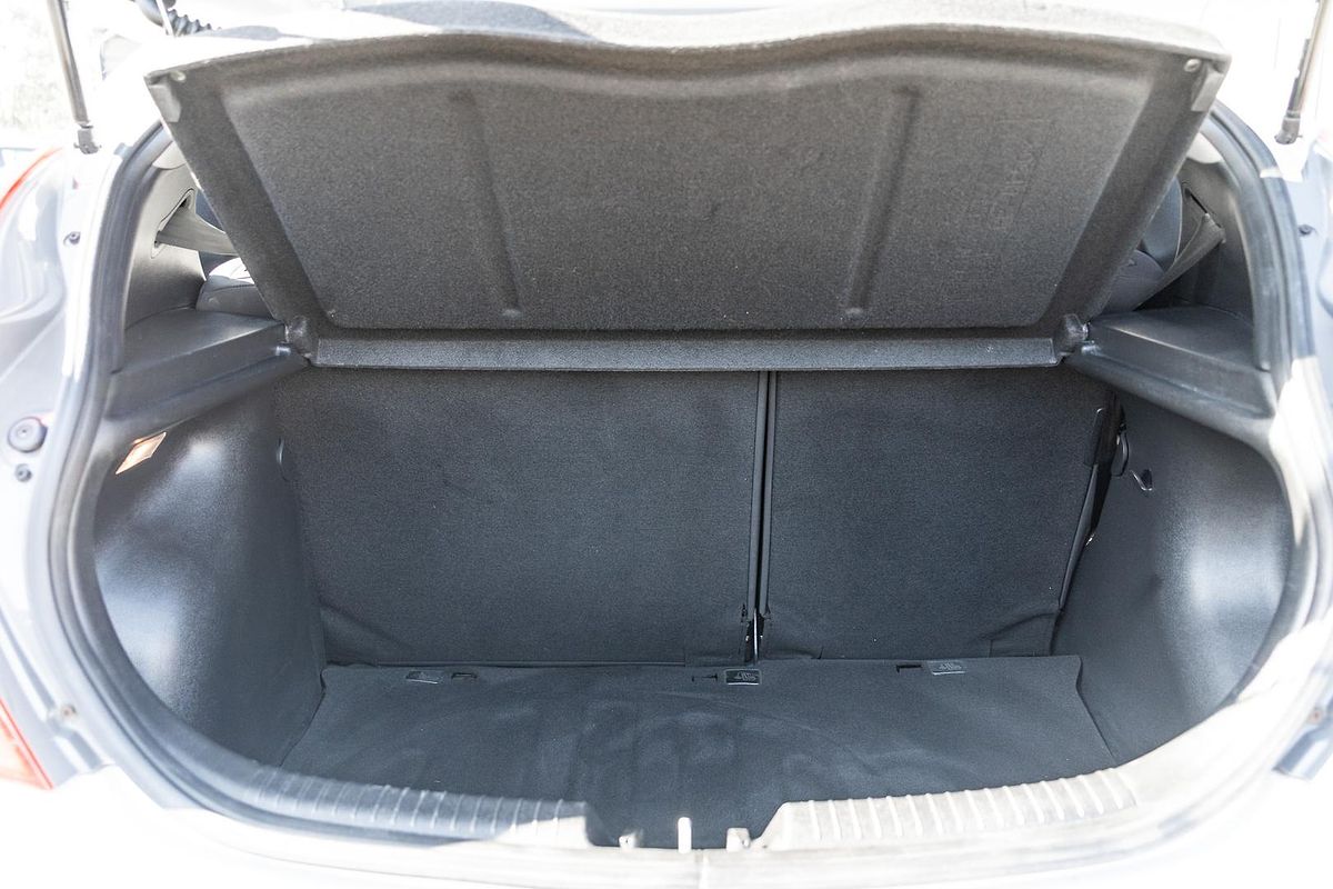 2019 Hyundai Accent Sport RB6