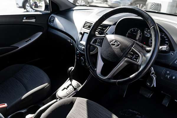 2019 Hyundai Accent Sport RB6