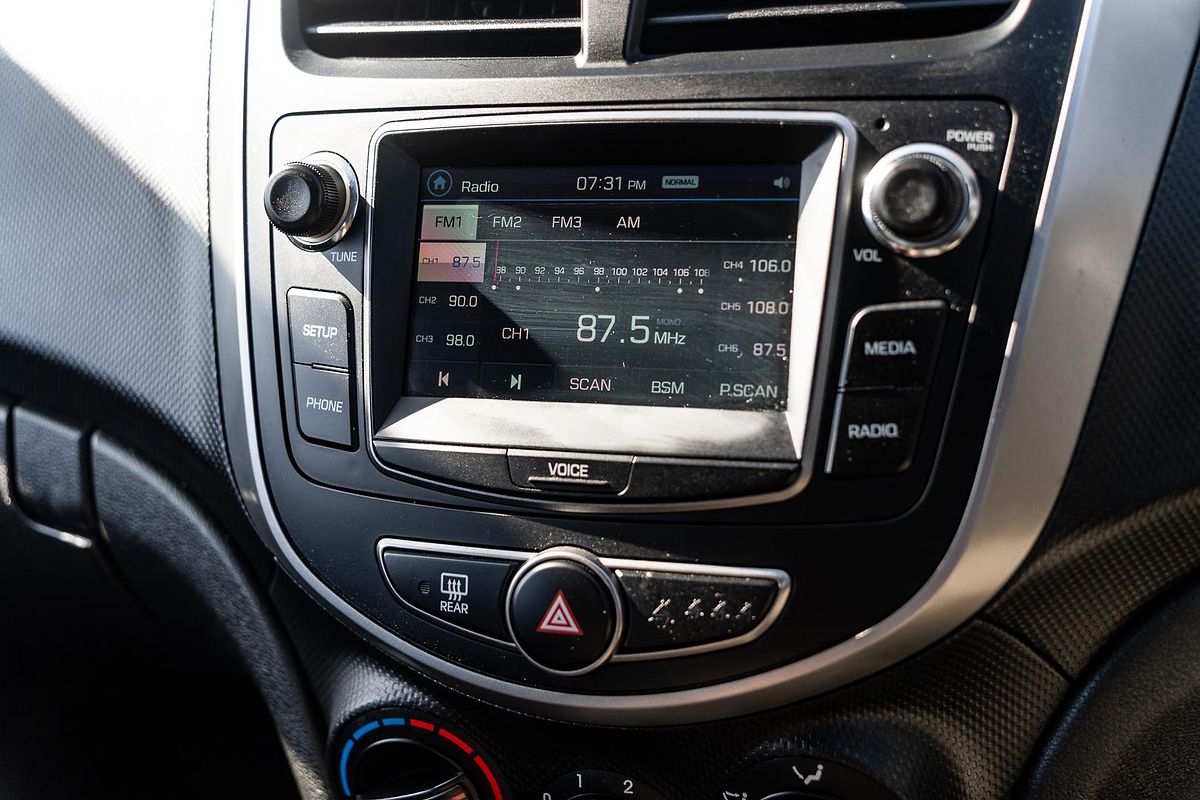 2019 Hyundai Accent Sport RB6