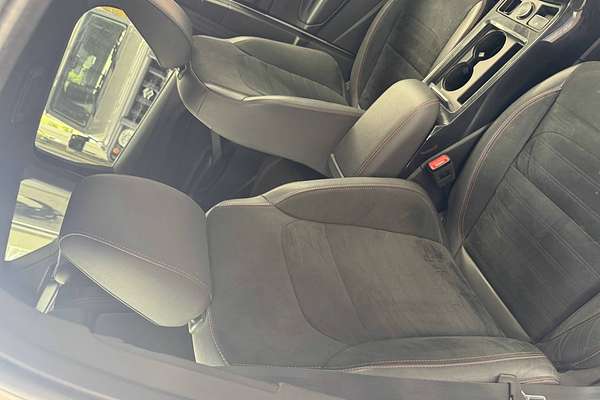 2018 Ford ESCAPE ST-LINE ZG MY19.25