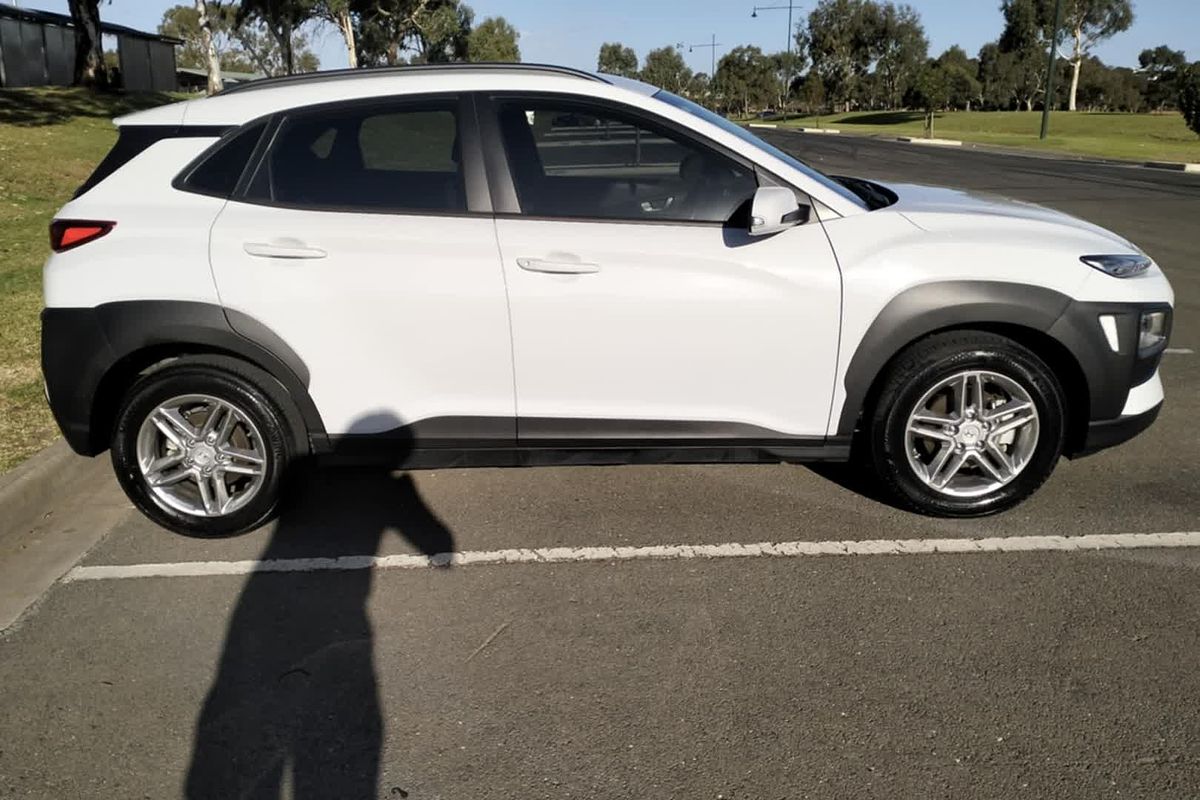 2017 Hyundai Kona Active OS