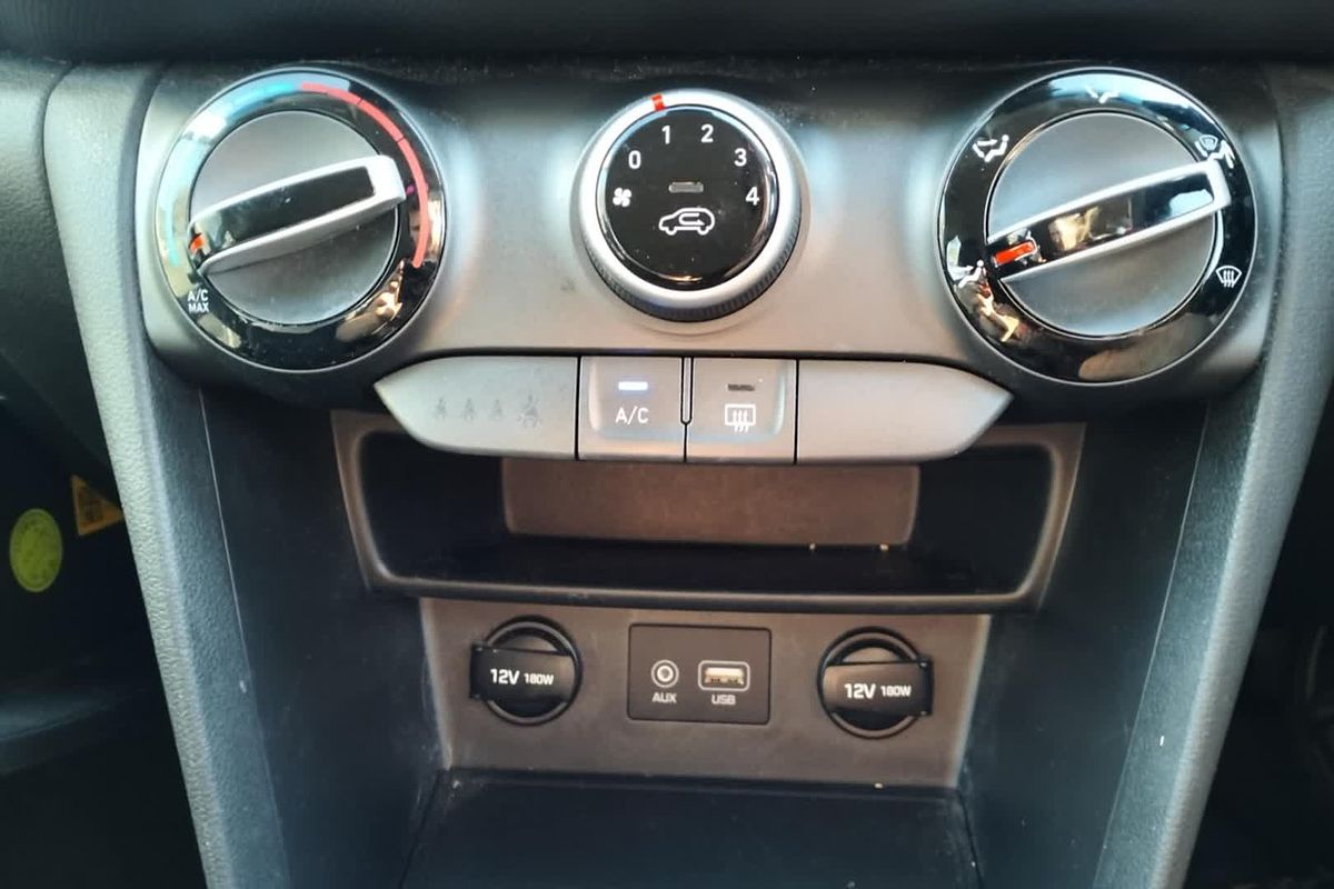 2017 Hyundai Kona Active OS