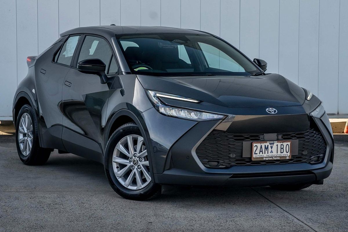 2024 Toyota C-HR GXL ZYX20R