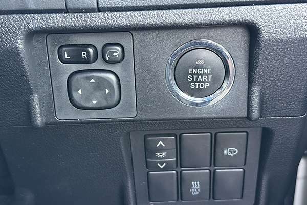 2017 Toyota Landcruiser Prado Kakadu GDJ150R