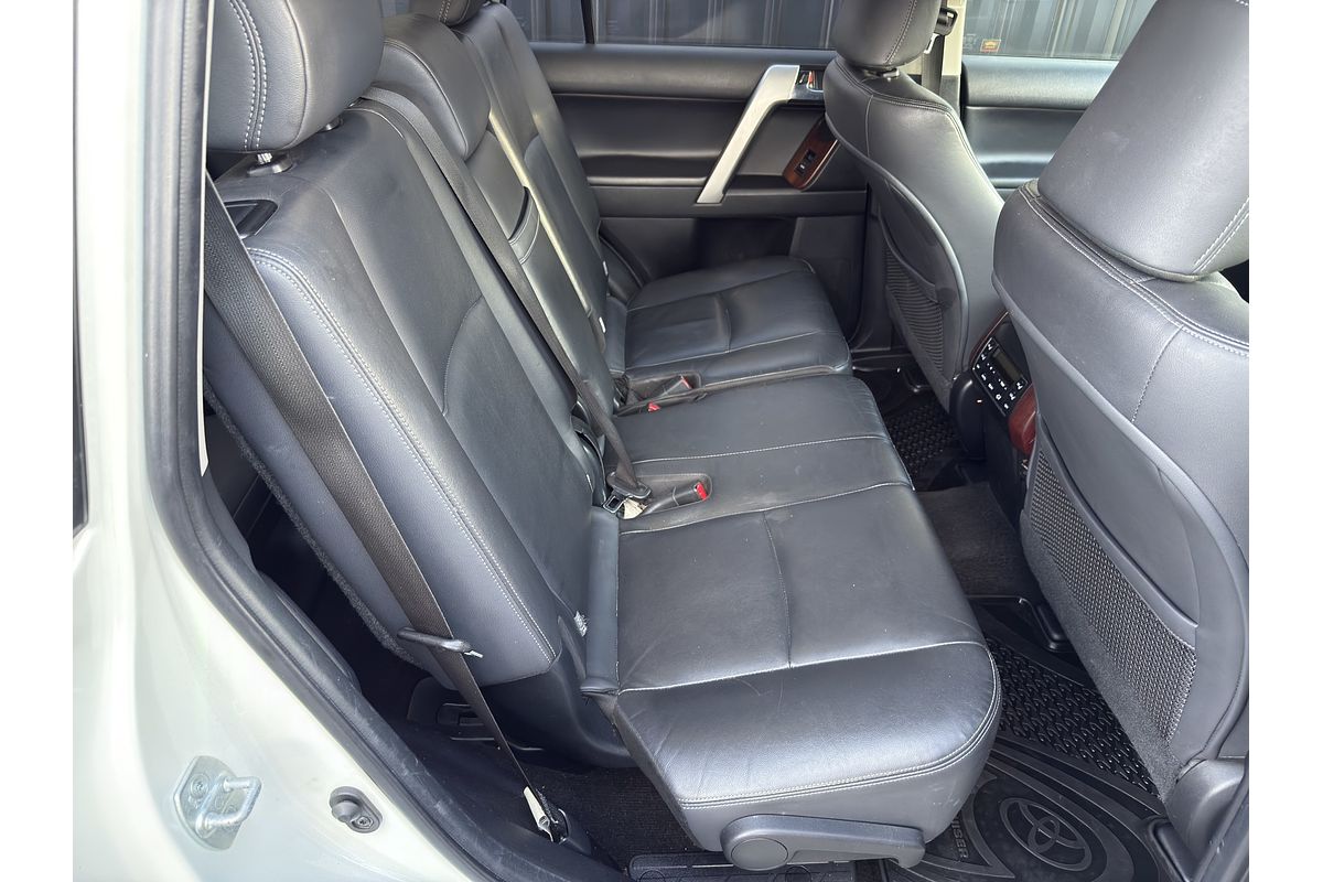 2017 Toyota Landcruiser Prado Kakadu GDJ150R