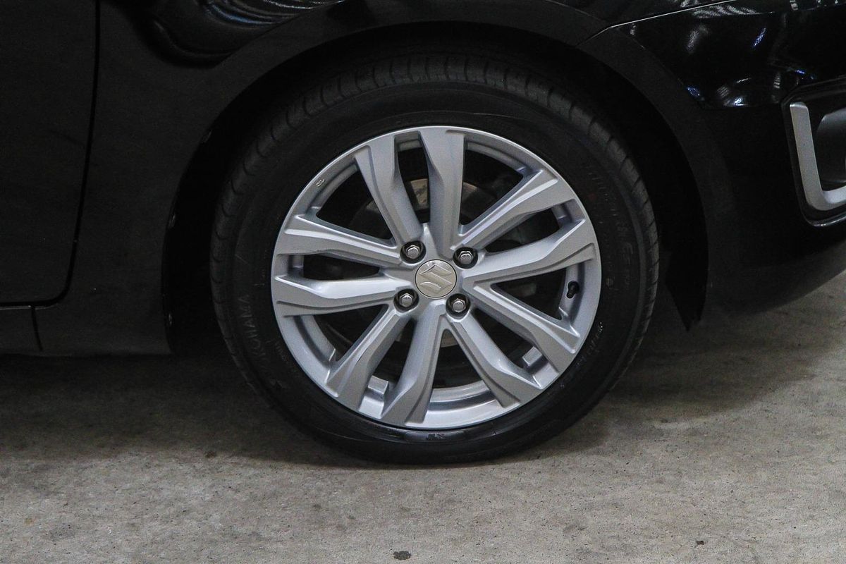2016 Suzuki Swift GL Navigator FZ