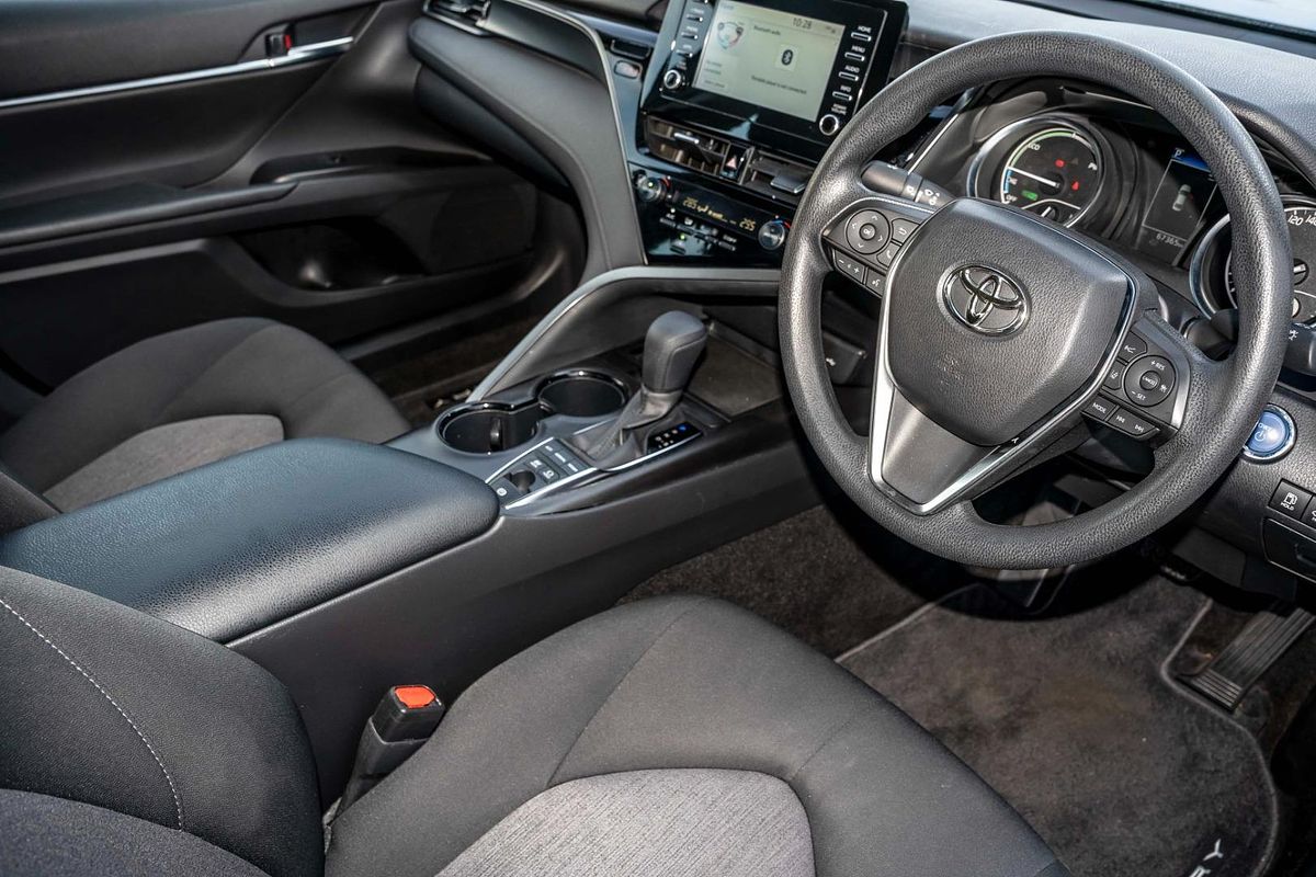 2022 Toyota Camry Ascent AXVH70R