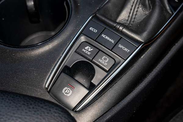 2022 Toyota Camry Ascent AXVH70R