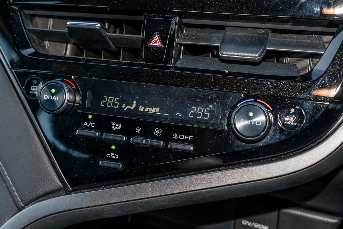 2022 Toyota Camry Ascent AXVH70R
