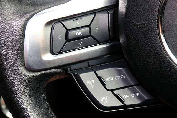 2016 Ford Mustang  FM