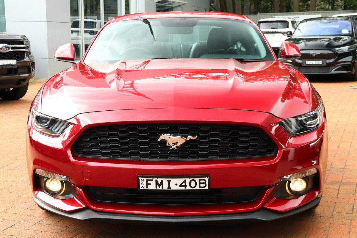 2016 Ford Mustang  FM