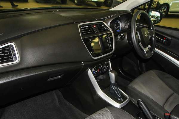 2015 Suzuki S-Cross GL JY