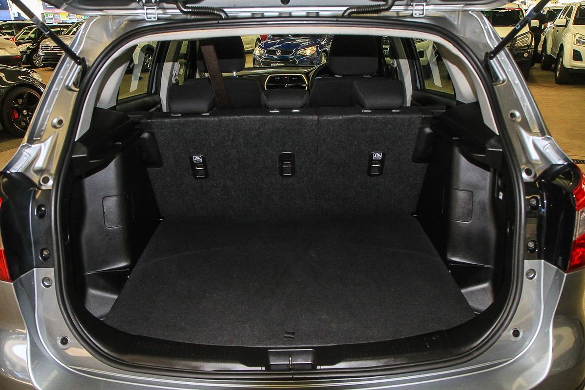 2015 Suzuki S-Cross GL JY