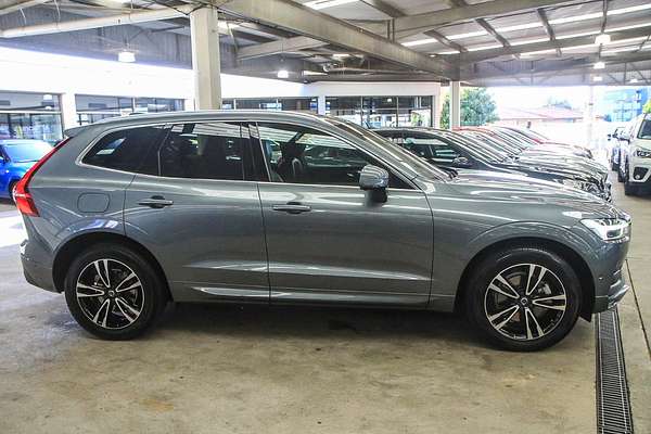 2019 Volvo XC60 T5 Momentum