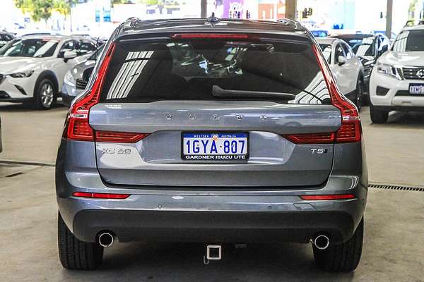2019 Volvo XC60 T5 Momentum