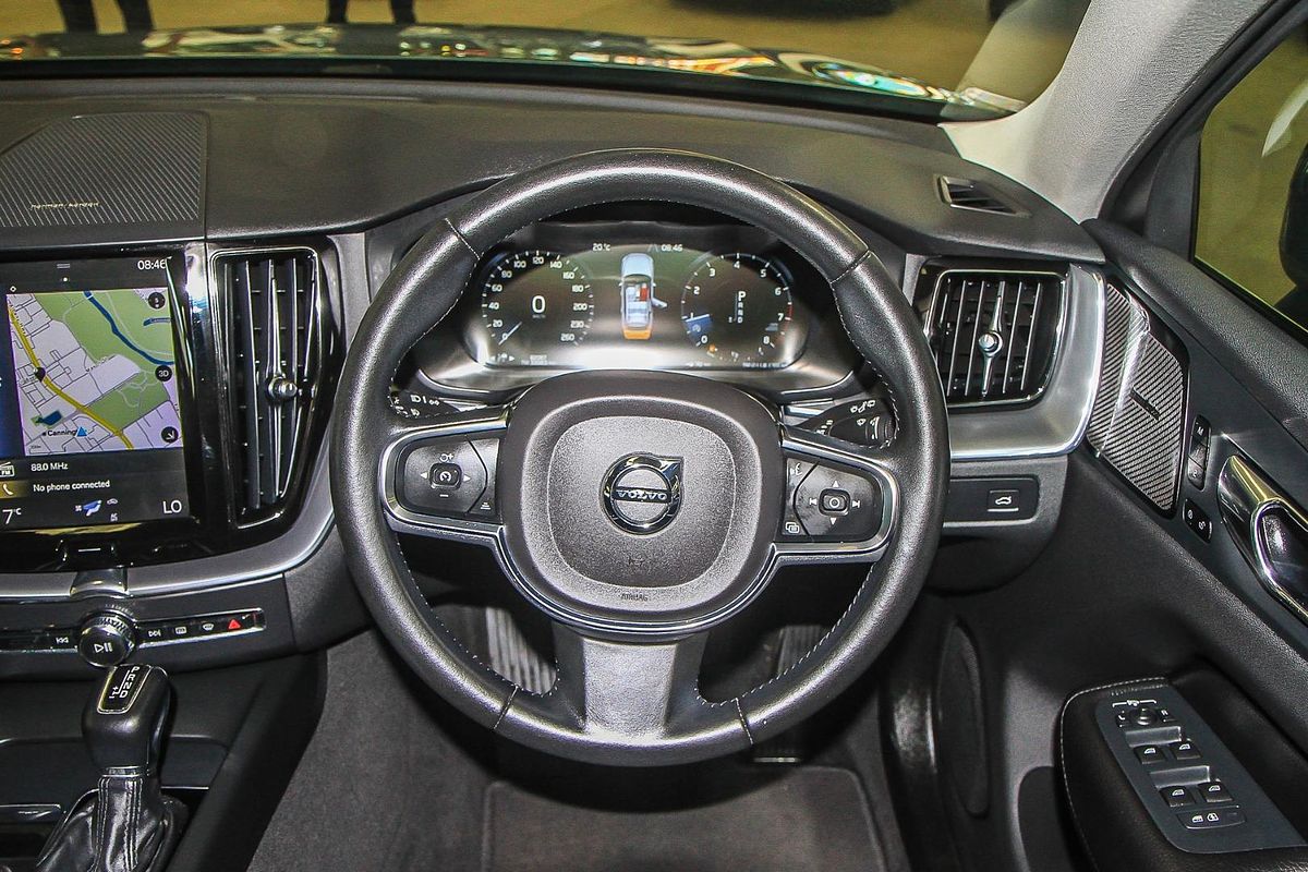 2019 Volvo XC60 T5 Momentum