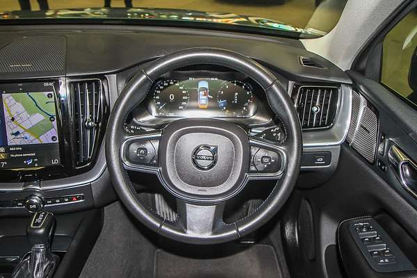 2019 Volvo XC60 T5 Momentum
