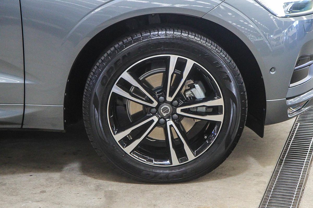 2019 Volvo XC60 T5 Momentum