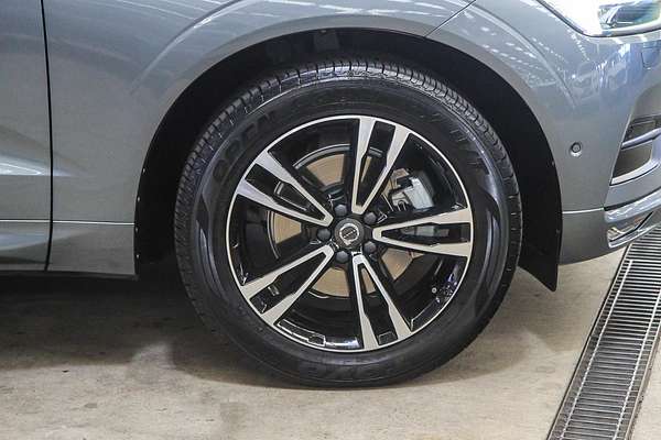 2019 Volvo XC60 T5 Momentum