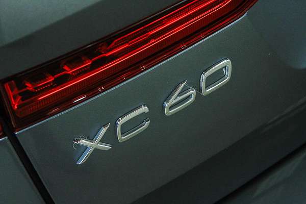 2019 Volvo XC60 T5 Momentum