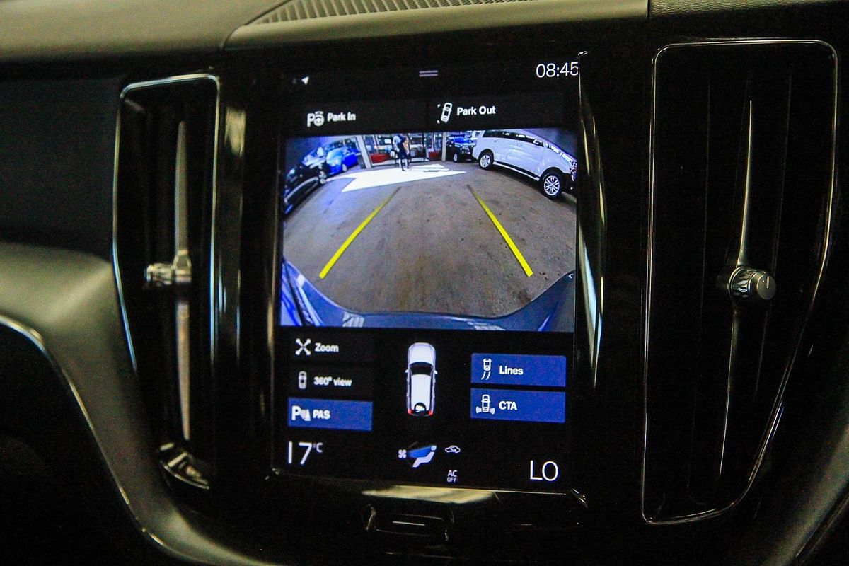 2019 Volvo XC60 T5 Momentum