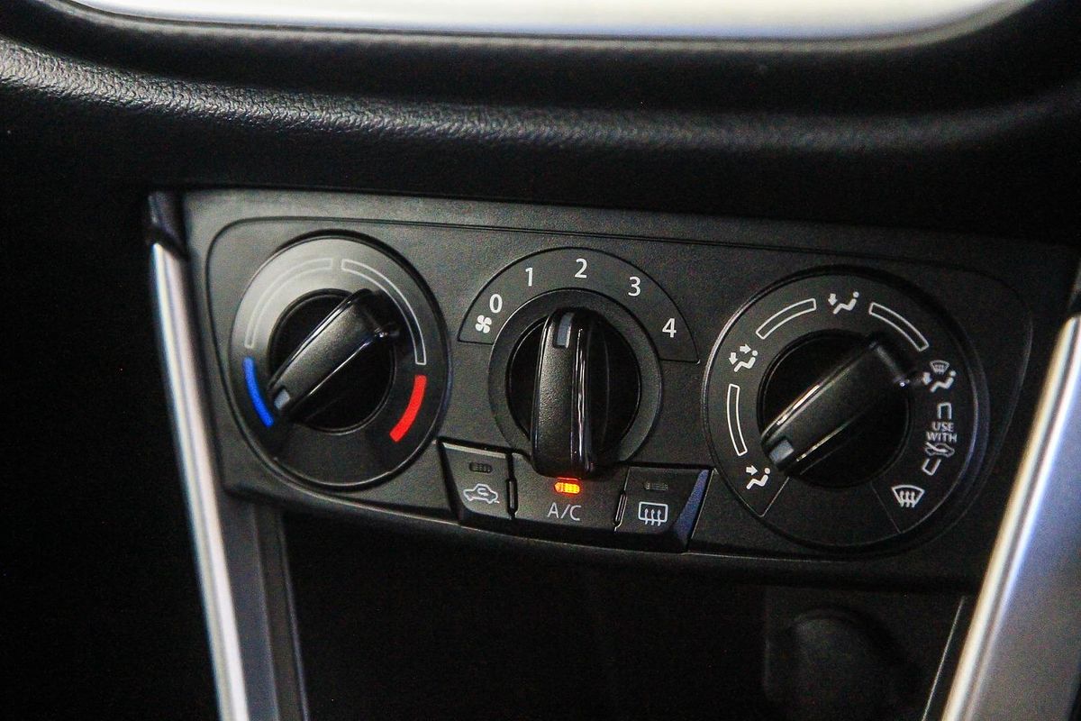2015 Suzuki S-Cross GL JY