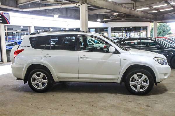 2007 Toyota RAV4 ZR6 GSA33R