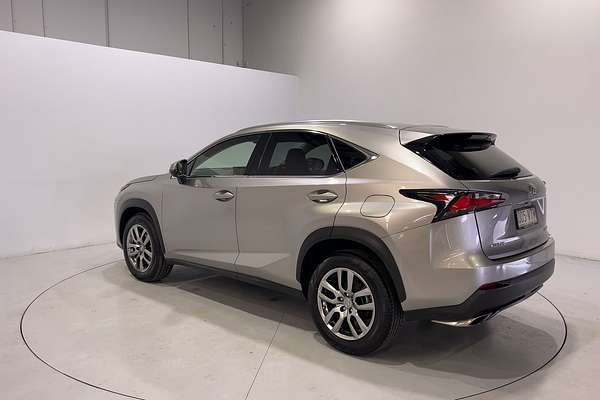 2015 Lexus NX NX200t Luxury AGZ10R