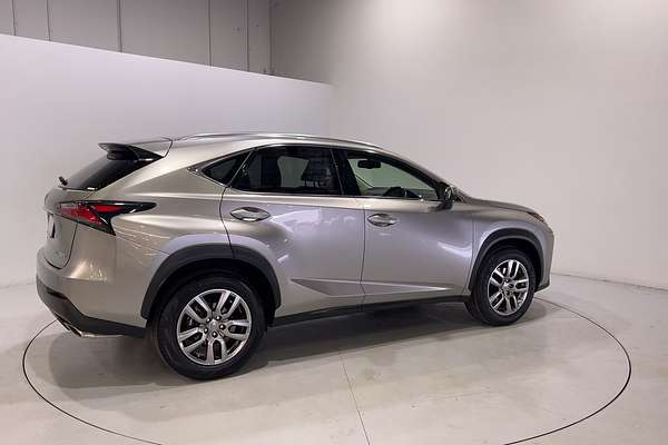 2015 Lexus NX NX200t Luxury AGZ10R