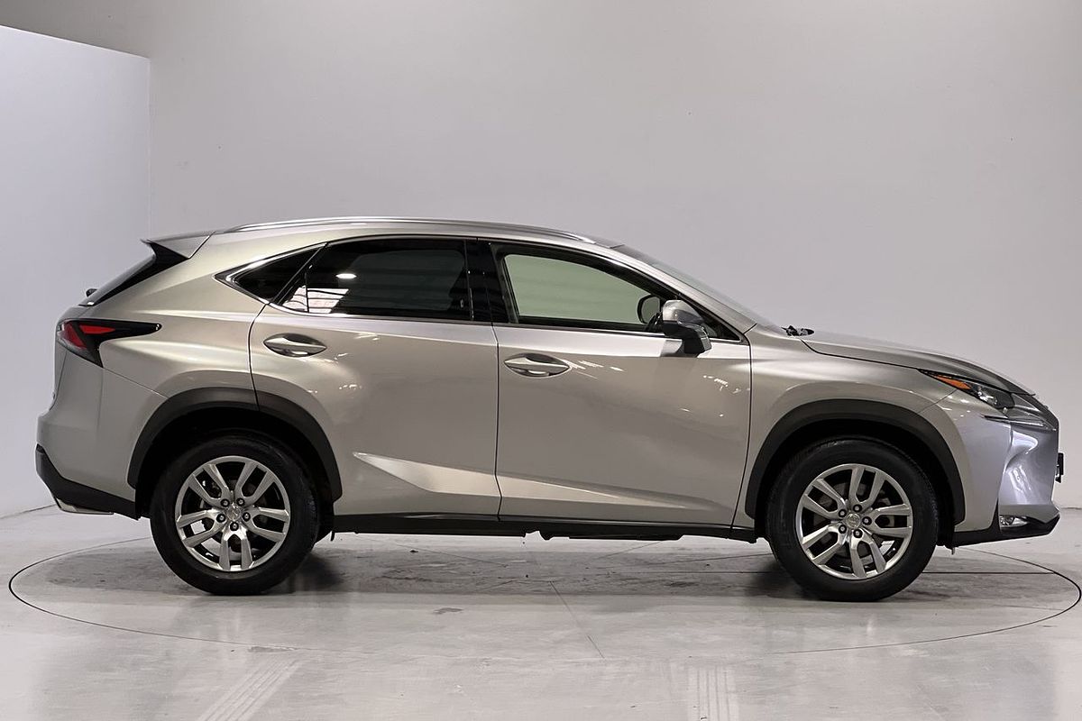 2015 Lexus NX NX200t Luxury AGZ10R