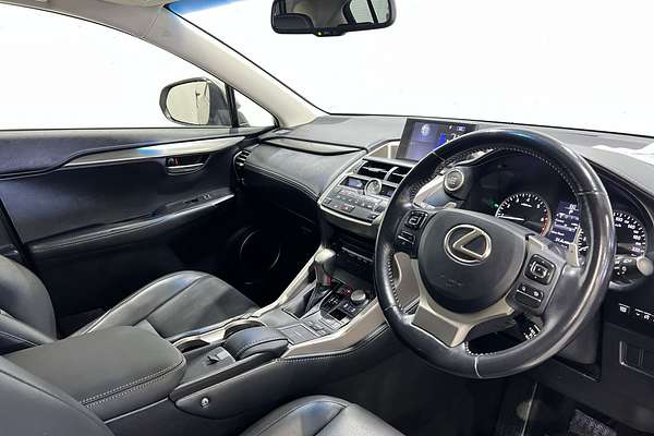 2015 Lexus NX NX200t Luxury AGZ10R