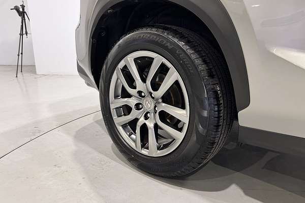 2015 Lexus NX NX200t Luxury AGZ10R