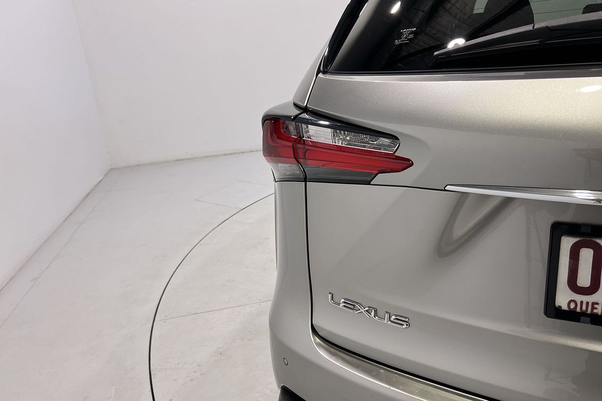 2015 Lexus NX NX200t Luxury AGZ10R