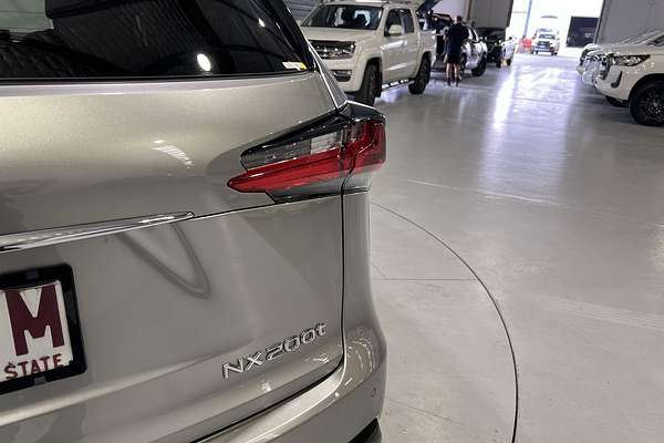 2015 Lexus NX NX200t Luxury AGZ10R