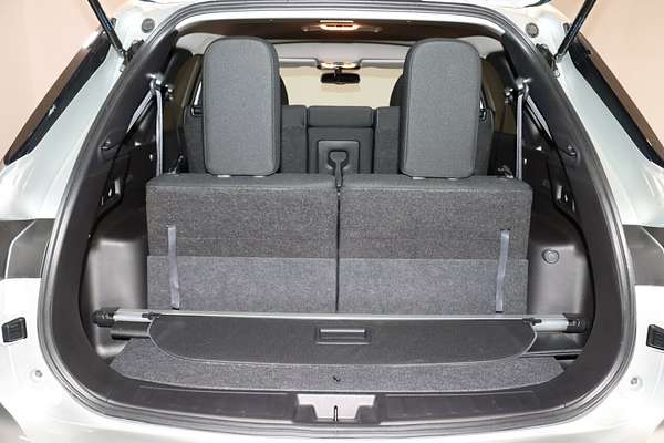 2024 Mitsubishi Outlander LS ZM