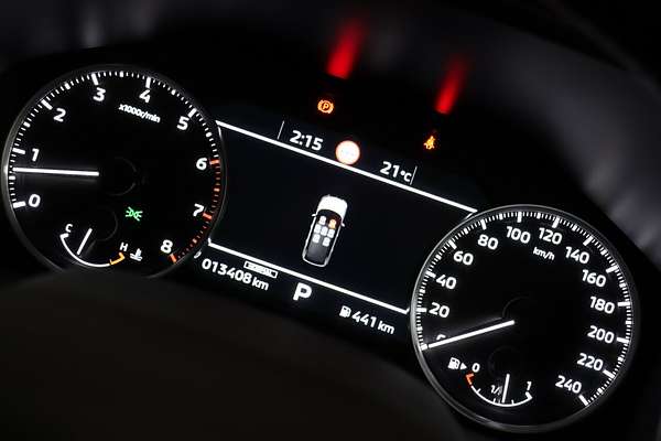 2024 Mitsubishi Outlander LS ZM